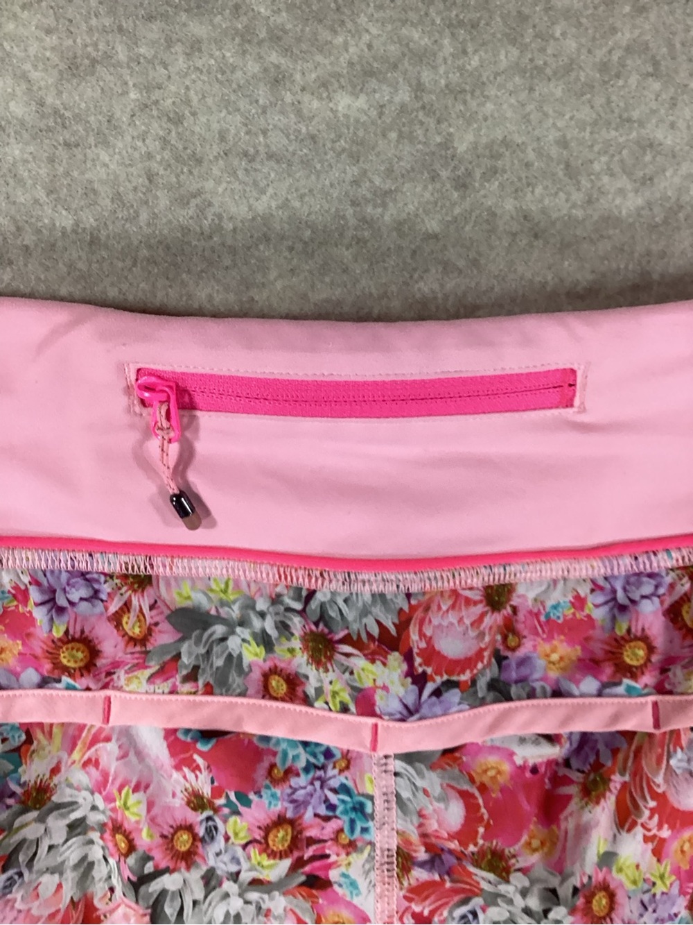 lululemon athletica Speed Up Pink Floral Running Shorts - Picture 3 of 4